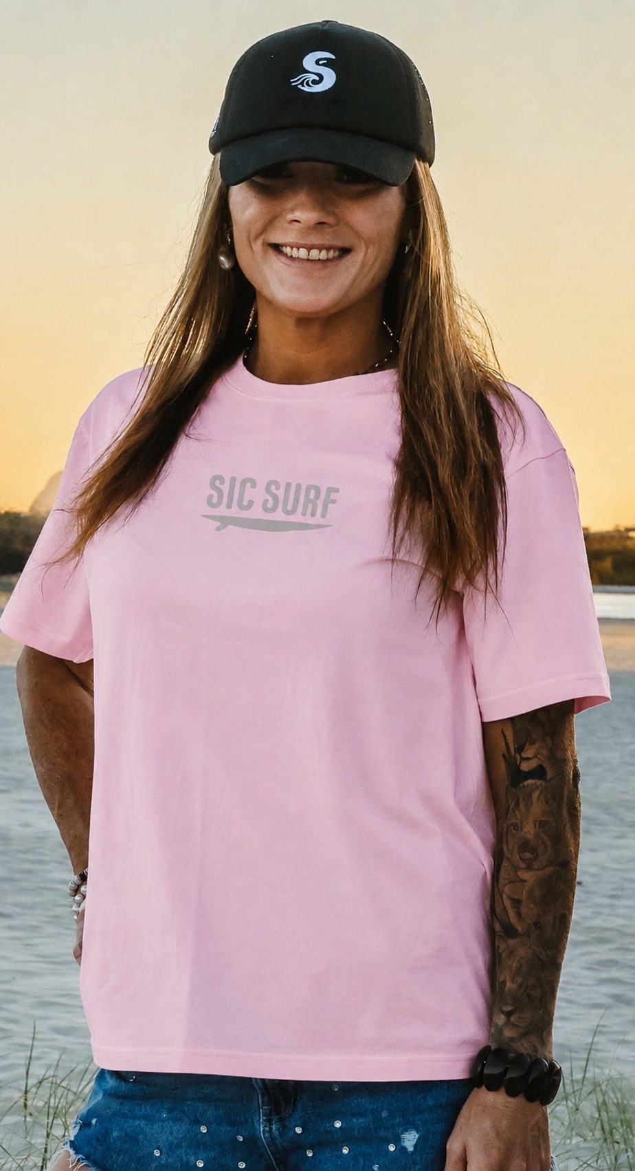SIC SURF Women's Classic T-Shirt — Pink
